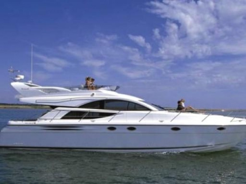 FAIRLINE PHANTOM 50 Motor Yacht Charter Croatia