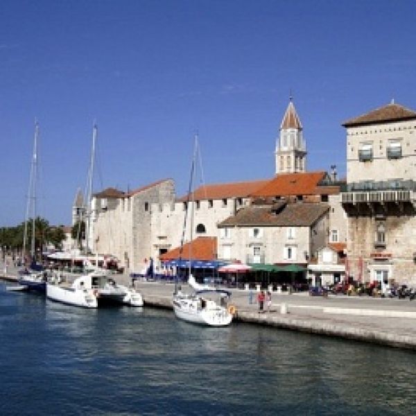 Routes on the middle Adriatic sea - 1 week sailing itinerary