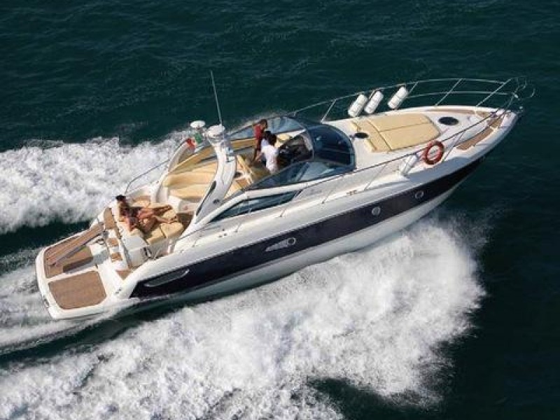 CRANCHI 43 Motor Yacht Charter Croatia