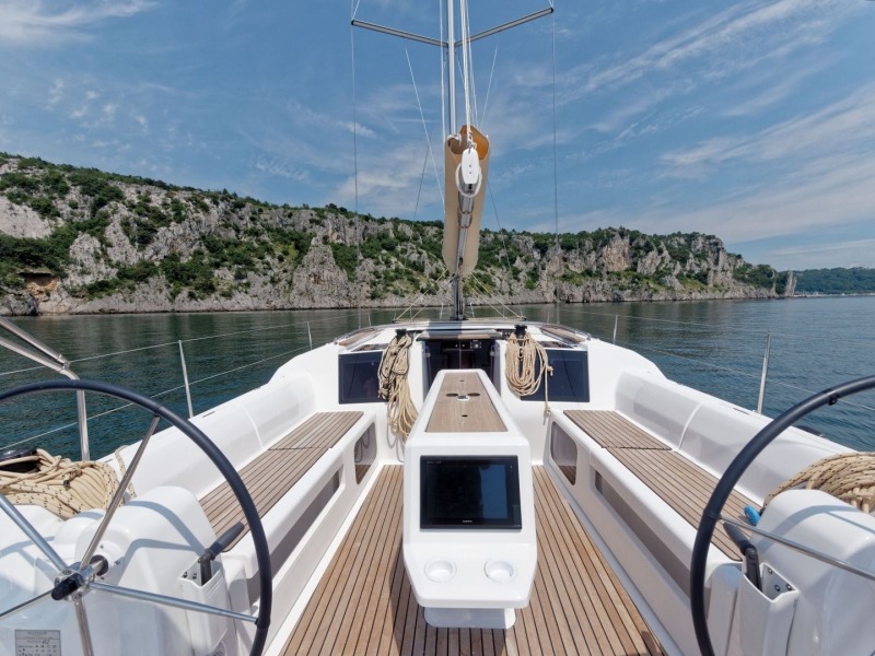 DUFOUR 412 Grand Large Charter